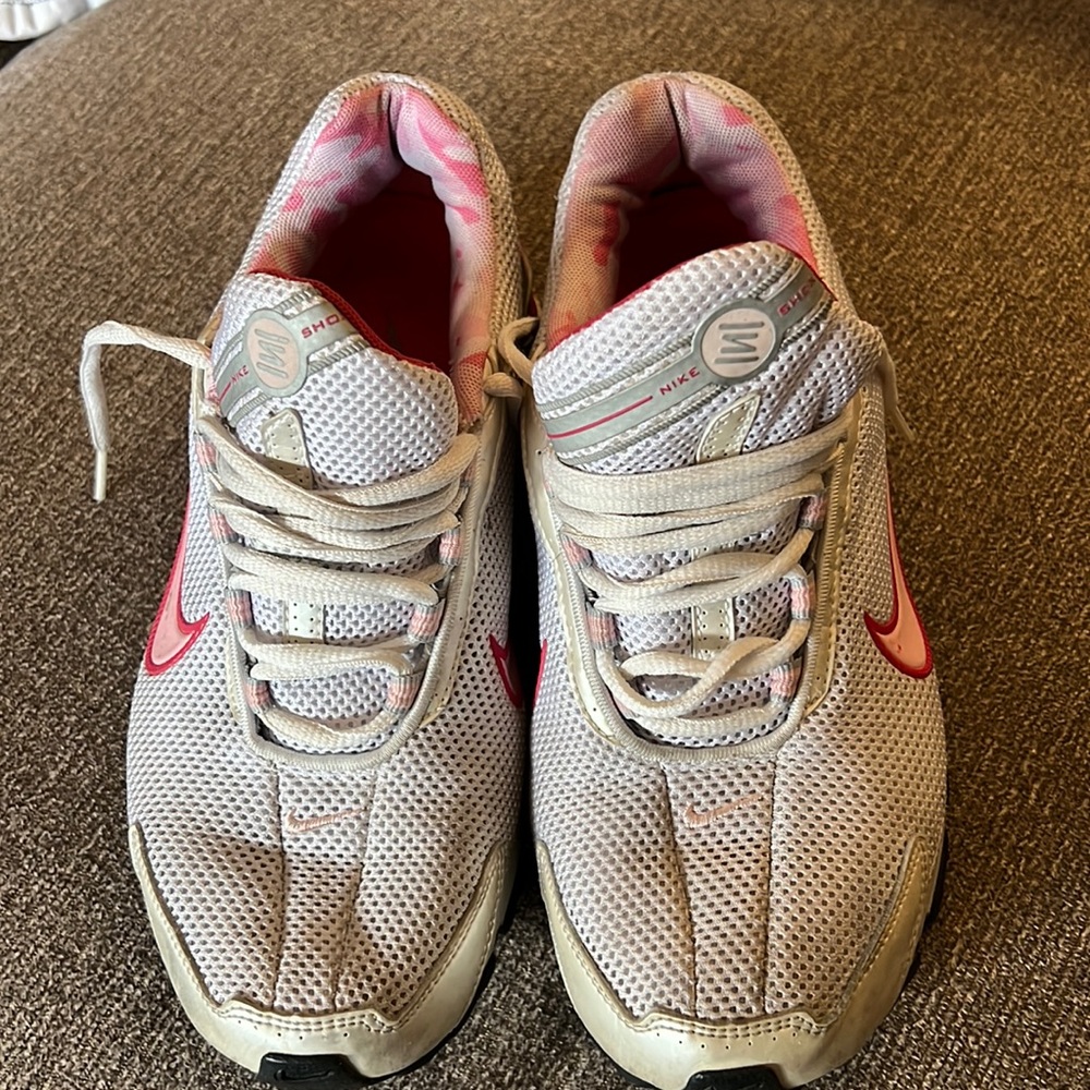 Nike Shox Shoes